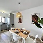Design By Homing אלבופיירה
